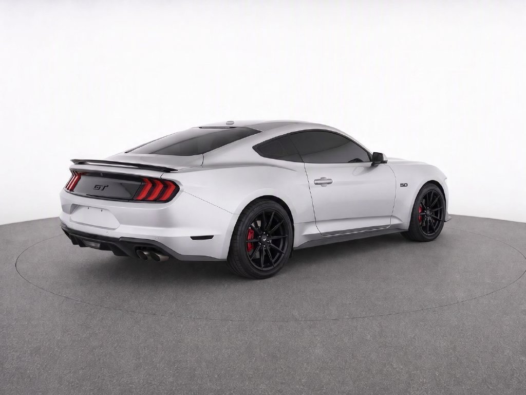 Used 2018 Ford Mustang GT w/ Equipment Group 301A RWD image 3