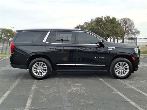 Certified 2024 GMC Yukon SLT image 8