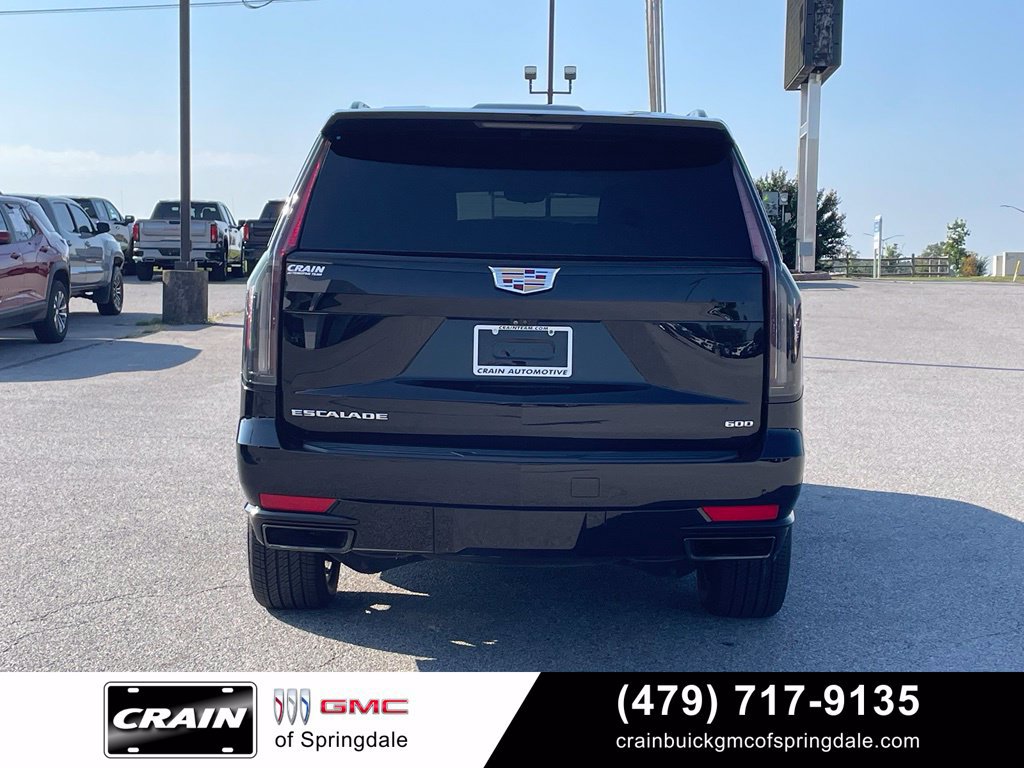 Used 2023 Cadillac Escalade Sport AWD/4WD image 6