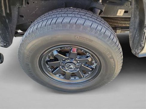 Used 2023 Toyota Tacoma SR AWD/4WD image 12