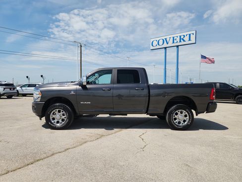 Used 2024 RAM 2500 Laramie AWD/4WD image 4