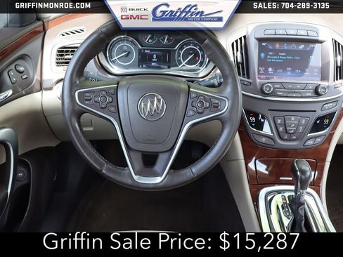 Certified 2017 Buick Regal Premium w/ Driver Confidence Package #1 FWD image 22