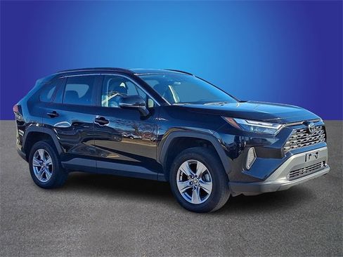 Used 2023 Toyota RAV4 XLE image 3