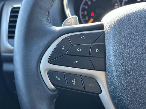 Used 2017 Jeep Grand Cherokee Laredo w/ Quick Order Package 23E image 21