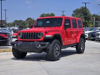 Used 2025 Jeep Wrangler Unlimited Rubicon w/ Convenience Group AWD/4WD video 2
