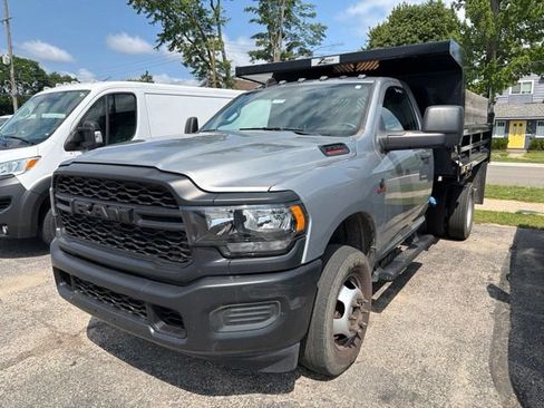 Used 2024 RAM 3500 Tradesman w/ Cold Weather Group AWD/4WD image 4