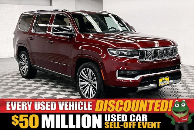 Used 2023 Jeep Grand Wagoneer Series III AWD/4WD image 1