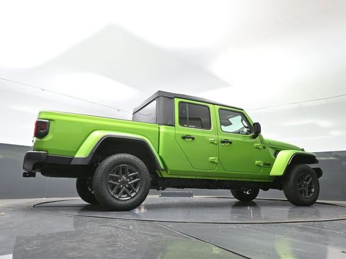 New 2026 Jeep Gladiator Sport image 47