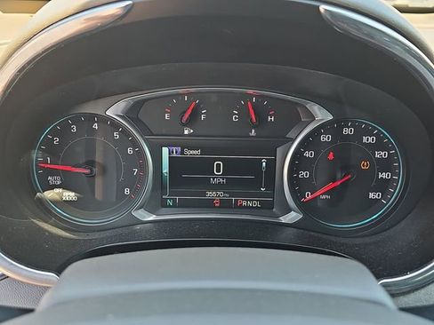 Used 2018 Chevrolet Malibu LT image 16