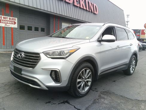 Used 2019 Hyundai Santa Fe XL SE w/ SE Premium Package 02 AWD/4WD image 10