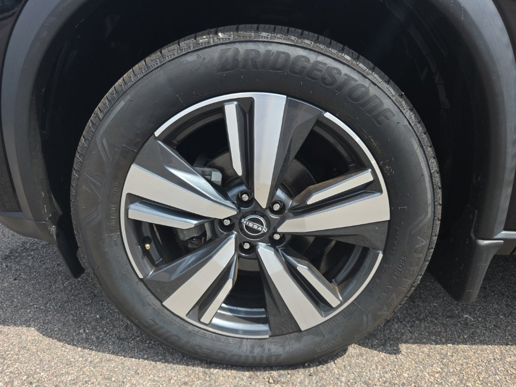 Certified 2023 Nissan Rogue SL w/ SL Premium Package AWD/4WD image 21