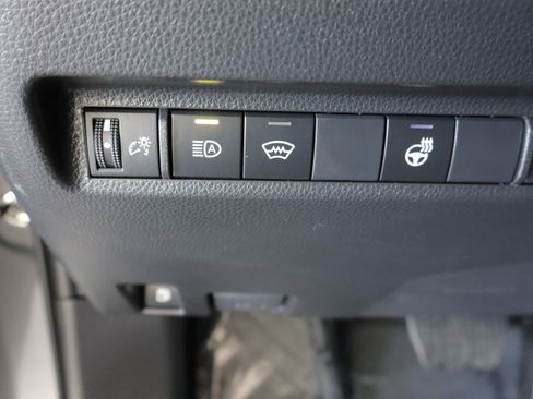 Used 2025 Toyota RAV4 XLE w/ Weather Package AWD/4WD image 18