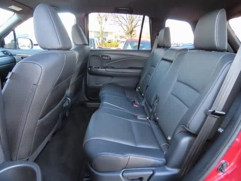Certified 2023 Honda Passport EX-L image 12