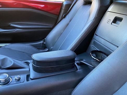 Used 2021 MAZDA MX-5 Miata RF Grand Touring image 37