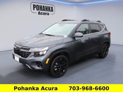 Used 2025 Kia Seltos X-Line AWD/4WD image 3