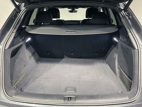 Used 2020 Audi Q5 2.0T Premium w/ Titanium Sport Package image 5