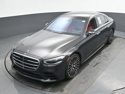 Used 2022 Mercedes-Benz S 580 4MATIC Sedan image 33