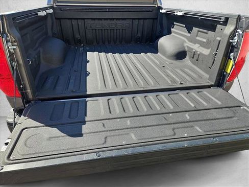 Used 2021 Toyota Tundra Platinum AWD/4WD image 6