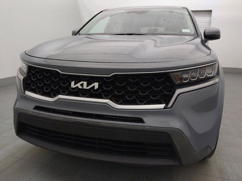 Used 2022 Kia Sorento LX FWD image 15