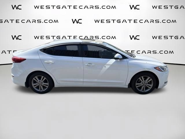 Used 2017 Hyundai Elantra Value Edition FWD image 5