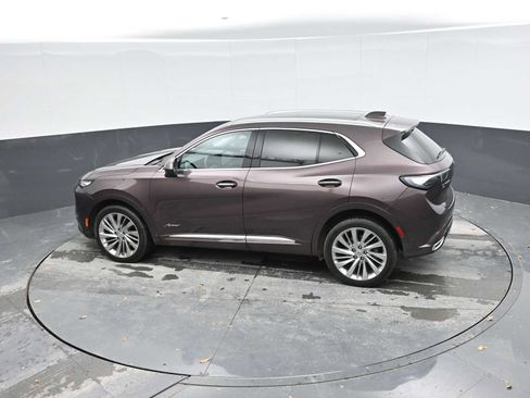 Used 2024 Buick Envision Avenir image 24