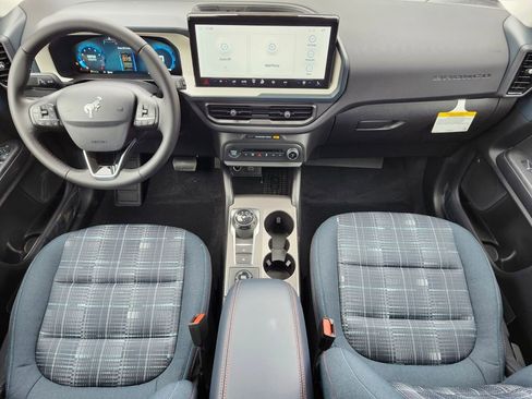 New 2025 Ford Bronco Sport Heritage w/ Convenience Package image 12