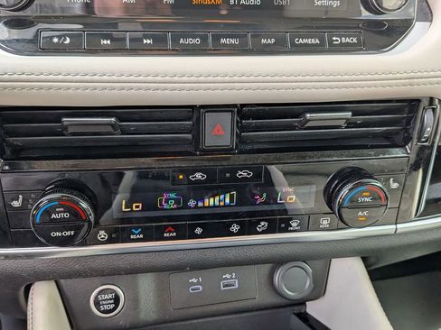 Used 2023 Nissan Rogue SL w/ SL Premium Package FWD image 35