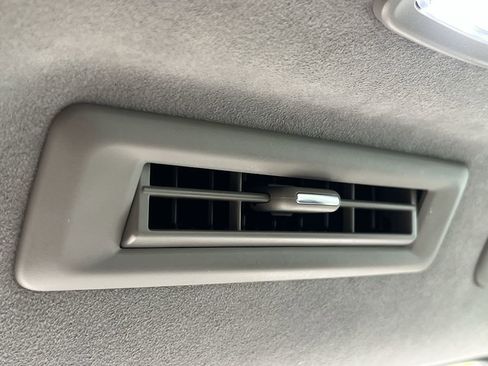 Used 2022 Cadillac Escalade ESV Premium Luxury Platinum w/ Heavy-Duty Trailer Package image 14