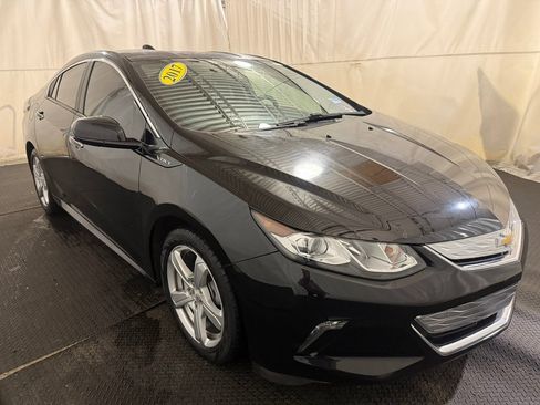 Used 2017 Chevrolet Volt LT image 13
