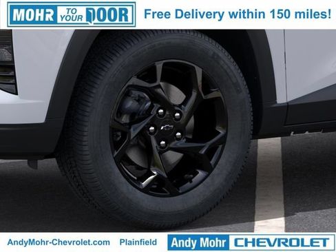 New 2026 Chevrolet Trax LT w/ Driver Confidence Package FWD image 11