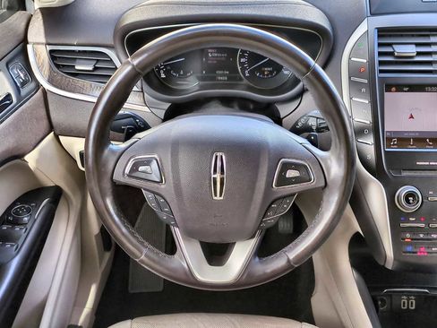 Used 2019 Lincoln MKC Reserve w/ MKC Climate Package image 24