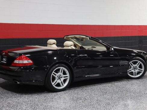 Used 2007 Mercedes-Benz SL 550 image 8