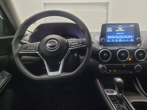 Used 2024 Nissan Sentra SV FWD image 22