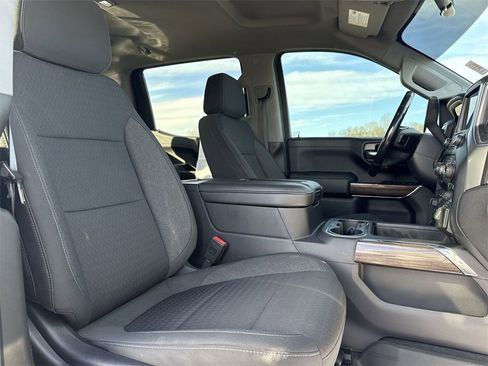 Used 2020 Chevrolet Silverado 1500 RST image 25