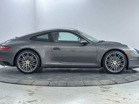 Used 2018 Porsche 911 Carrera image 8
