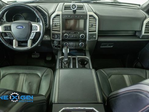 Used 2019 Ford F150 Platinum w/ Equipment Group 701A Luxury AWD/4WD image 34