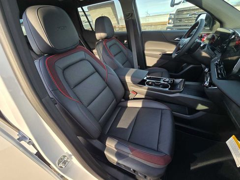 New 2025 Chevrolet Equinox RS w/ Safety and Technology Package image 14