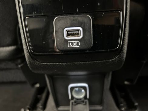 Used 2024 Jeep Compass Latitude AWD/4WD image 20