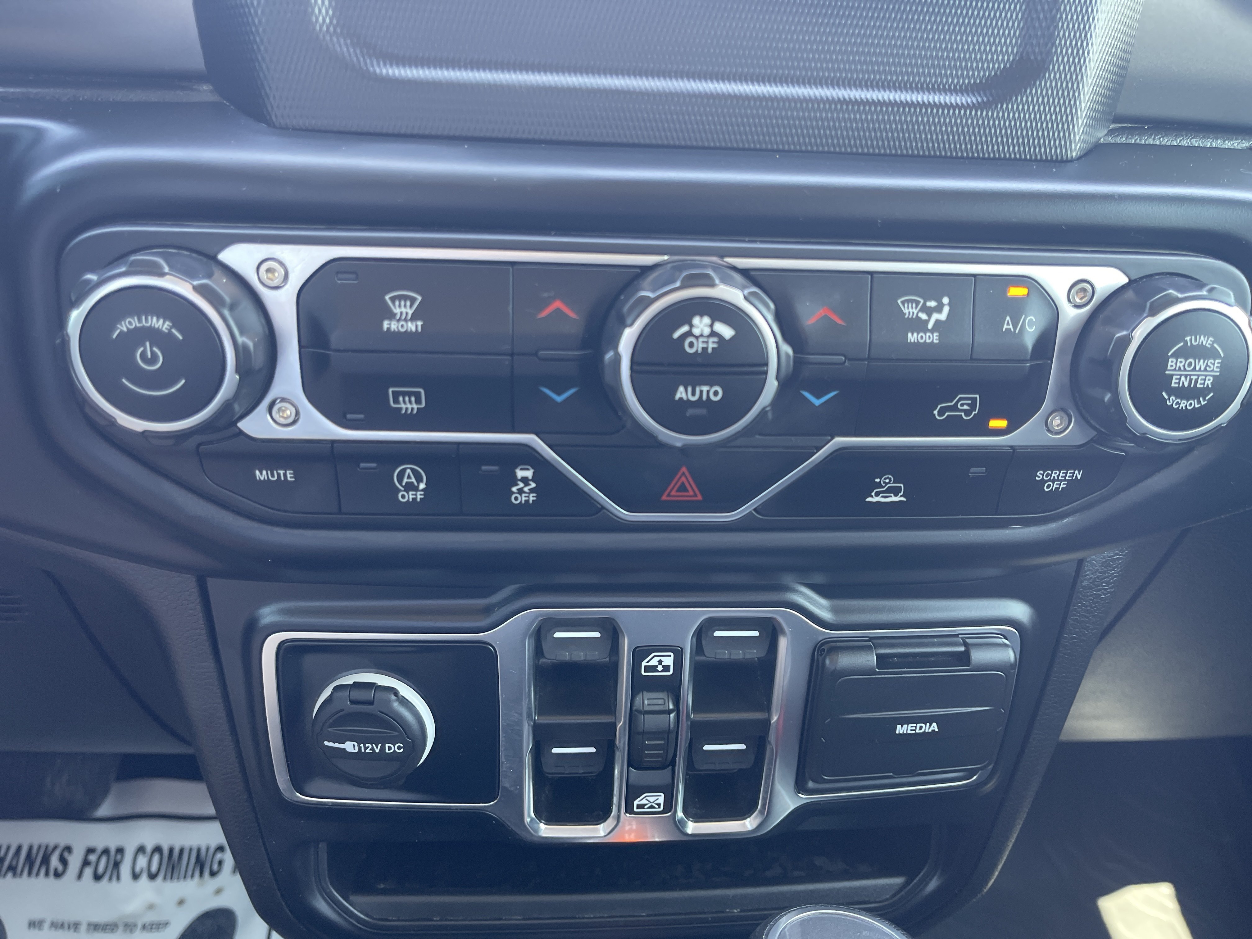 Used 2023 Jeep Gladiator Sport AWD/4WD image 26
