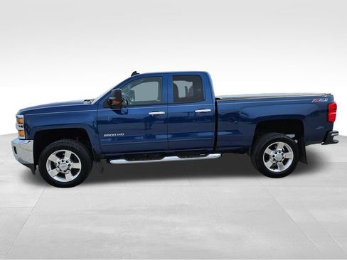 Used 2016 Chevrolet Silverado 2500 LT w/ LT Convenience Package AWD/4WD image 10