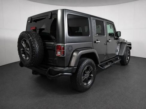 Used 2018 Jeep Wrangler Unlimited Sport AWD/4WD image 4