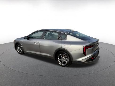 Used 2025 Kia K4 FWD image 10