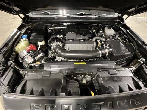 Used 2023 Nissan Frontier Pro-X w/ Technology Package image 21