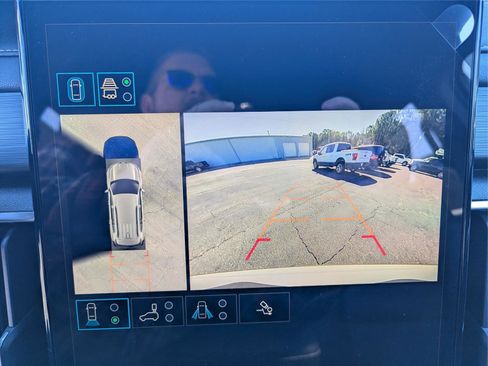 New 2026 GMC Acadia Elevation image 18