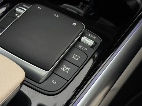 Used 2021 Mercedes-Benz GLA 250 GLA 250 4MATIC SUV image 70