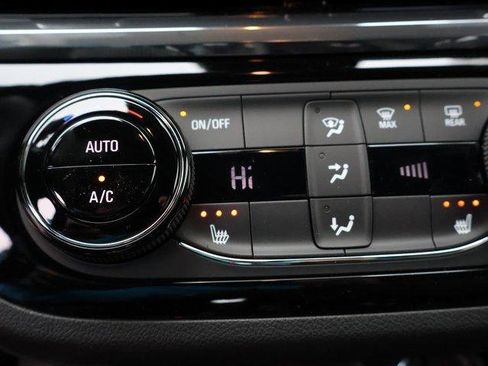 New 2025 Buick Envista Sport Touring w/ Convenience I Package image 21