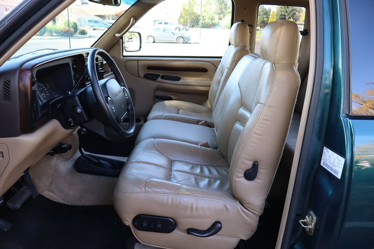 Used 1997 Dodge Ram 2500 Truck 4x4 Club Cab image 17