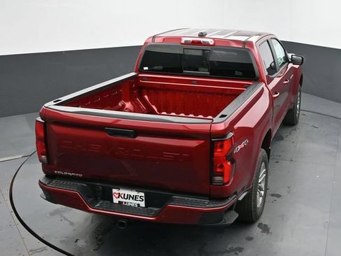 New 2026 Chevrolet Colorado LT w/ LT Convenience Package AWD/4WD image 34