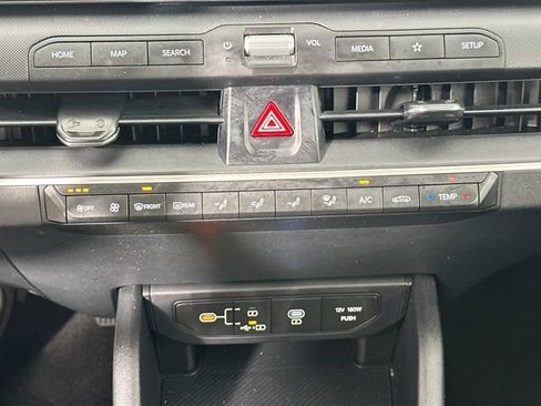 Used 2025 Kia K4 FWD image 13