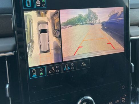 Used 2025 GMC Yukon XL Denali Ultimate w/ LPO, Floor Liner Package AWD/4WD image 7